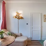 Maison Chanzy Alojamento de Acomodação e Pequeno-almoço 4*